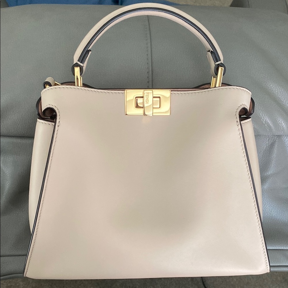 Fendi Cream Peekaboo Camellia Leather Bag - Picture 2 of 6